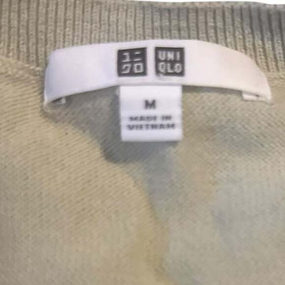 Uniqlo Men's Merino Blend Mock Neck Sweater - Picture 2 of 5